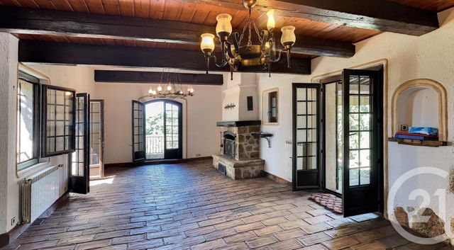 maison à vendre - 5 pièces - 166.0 m2 - TOURRETTES SUR LOUP - 06 - PROVENCE-ALPES-COTE-D-AZUR - Century 21 Mas D'Azur maison à vendre - 5 pièces - 166.0 m2 - TOURRETTES SUR LOUP - 06 - PROVENCE-ALPES-COTE-D-AZUR - Century 21 Mas D'Azur