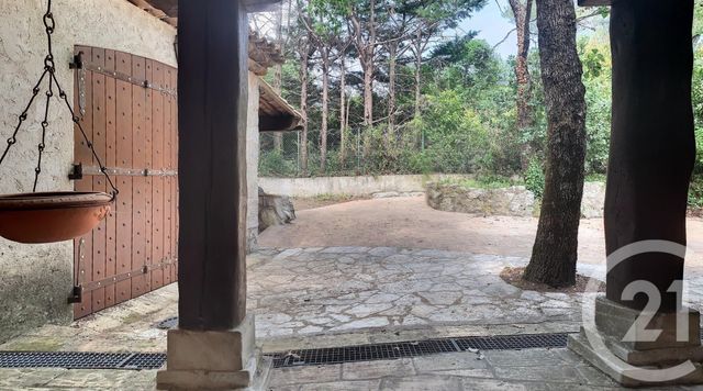 maison à vendre - 5 pièces - 166.0 m2 - TOURRETTES SUR LOUP - 06 - PROVENCE-ALPES-COTE-D-AZUR - Century 21 Mas D'Azur maison à vendre - 5 pièces - 166.0 m2 - TOURRETTES SUR LOUP - 06 - PROVENCE-ALPES-COTE-D-AZUR - Century 21 Mas D'Azur