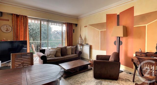 Afficher la photo en grand Appartement F2 à vendre - 2 pièces - 59.0 m2 - VENCE - 06 - PROVENCE-ALPES-COTE-D-AZUR - Century 21 Mas D'Azur