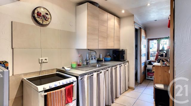 Appartement F2 à vendre - 2 pièces - 29.86 m2 - VENCE - 06 - PROVENCE-ALPES-COTE-D-AZUR - Century 21 Mas D'Azur Appartement F2 à vendre - 2 pièces - 29.86 m2 - VENCE - 06 - PROVENCE-ALPES-COTE-D-AZUR - Century 21 Mas D'Azur