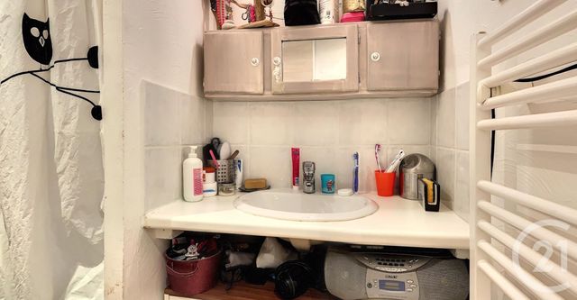 Appartement F2 à vendre - 2 pièces - 29.86 m2 - VENCE - 06 - PROVENCE-ALPES-COTE-D-AZUR - Century 21 Mas D'Azur Appartement F2 à vendre - 2 pièces - 29.86 m2 - VENCE - 06 - PROVENCE-ALPES-COTE-D-AZUR - Century 21 Mas D'Azur