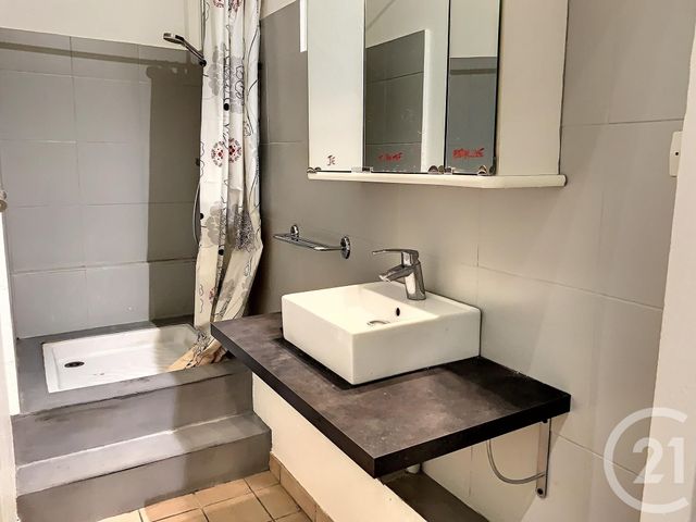 Afficher la photo en grand Appartement F2 à louer - 2 pièces - 46.42 m2 - VENCE - 06 - PROVENCE-ALPES-COTE-D-AZUR - Century 21 Mas D'Azur