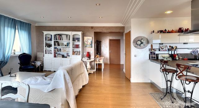 Afficher la photo en grand Appartement F3 à vendre - 3 pièces - 114.5 m2 - VENCE - 06 - PROVENCE-ALPES-COTE-D-AZUR - Century 21 Mas D'Azur