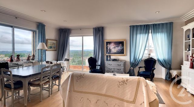 Afficher la photo en grand Appartement F3 à vendre - 3 pièces - 114.5 m2 - VENCE - 06 - PROVENCE-ALPES-COTE-D-AZUR - Century 21 Mas D'Azur