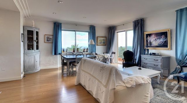 Afficher la photo en grand Appartement F3 à vendre - 3 pièces - 114.5 m2 - VENCE - 06 - PROVENCE-ALPES-COTE-D-AZUR - Century 21 Mas D'Azur