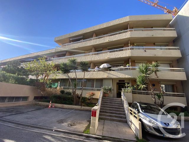 Appartement F2 à louer - 2 pièces - 61.3 m2 - VENCE - 06 - PROVENCE-ALPES-COTE-D-AZUR - Century 21 Mas D'Azur