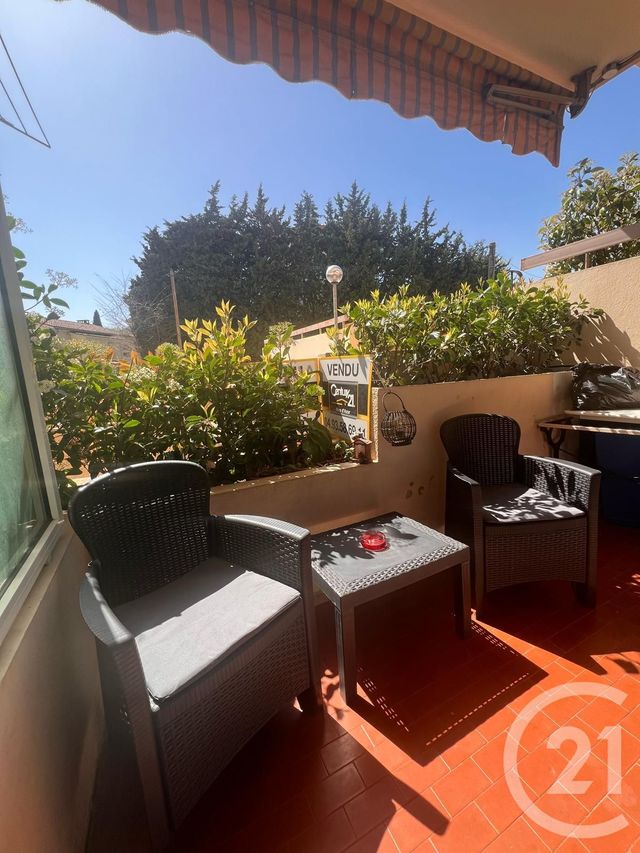 Appartement Studio à vendre - 1 pièce - 26.55 m2 - VENCE - 06 - PROVENCE-ALPES-COTE-D-AZUR - Century 21 Mas D'Azur