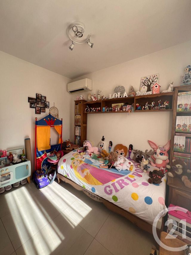 Afficher la photo en grand maison à vendre - 4 pièces - 81.1 m2 - ANTIBES - 06 - PROVENCE-ALPES-COTE-D-AZUR - Century 21 Mas D'Azur