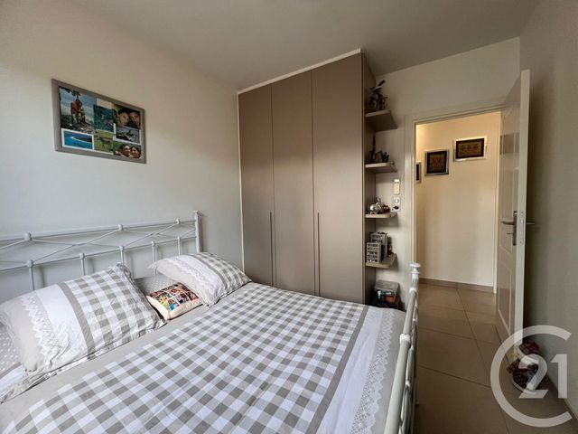 Afficher la photo en grand maison à vendre - 4 pièces - 81.1 m2 - ANTIBES - 06 - PROVENCE-ALPES-COTE-D-AZUR - Century 21 Mas D'Azur