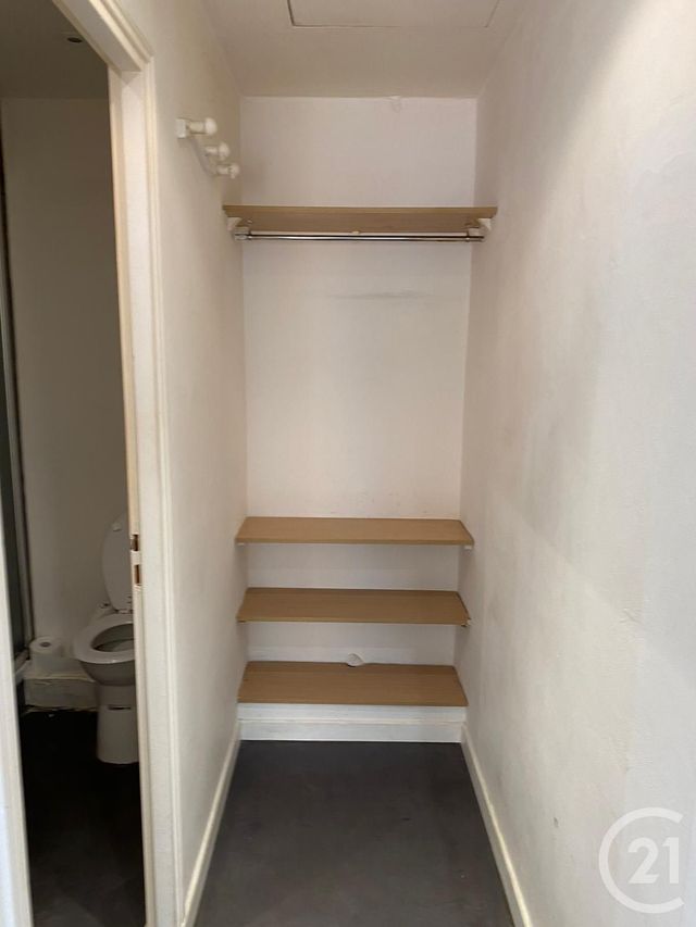 Appartement F1 à vendre - 1 pièce - 21.15 m2 - VENCE - 06 - PROVENCE-ALPES-COTE-D-AZUR - Century 21 Mas D'Azur