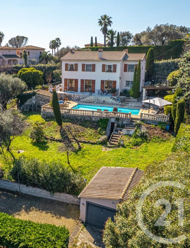 Afficher la photo en grand maison à vendre - 5 pièces - 173.7 m2 - VENCE - 06 - PROVENCE-ALPES-COTE-D-AZUR - Century 21 Mas D'Azur