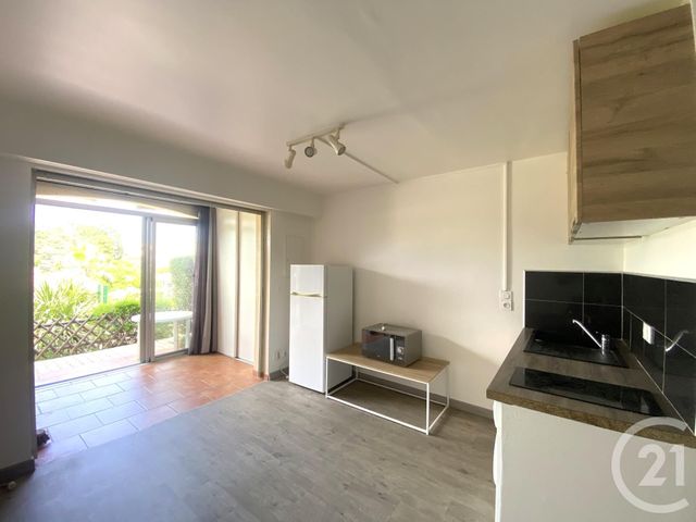 Appartement Studio à vendre - 1 pièce - 23.2 m2 - VENCE - 06 - PROVENCE-ALPES-COTE-D-AZUR - Century 21 Mas D'Azur
