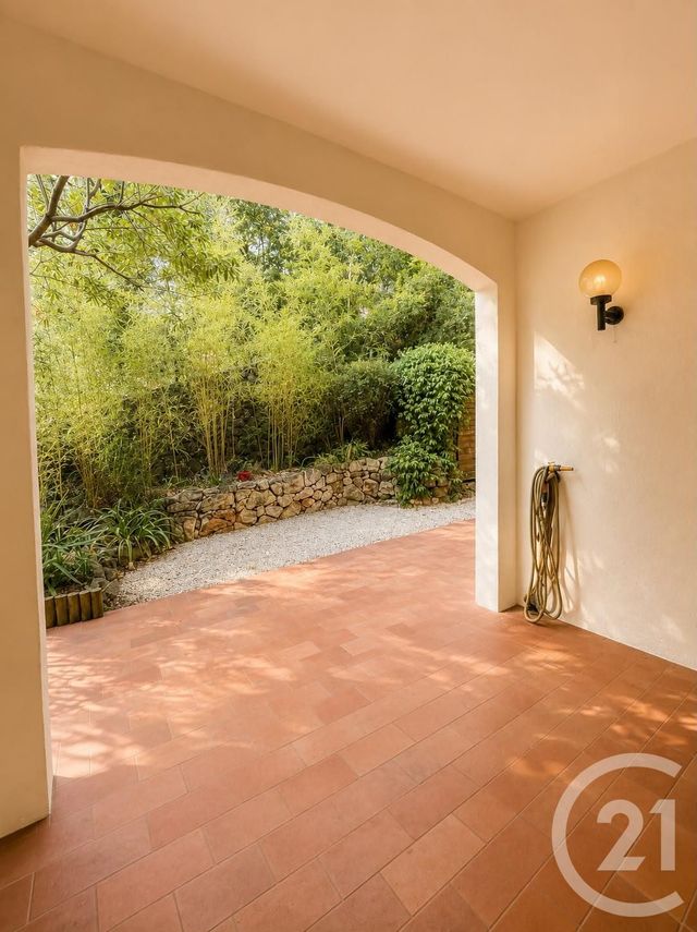 Appartement F3 à vendre - 3 pièces - 56.0 m2 - VENCE - 06 - PROVENCE-ALPES-COTE-D-AZUR - Century 21 Mas D'Azur