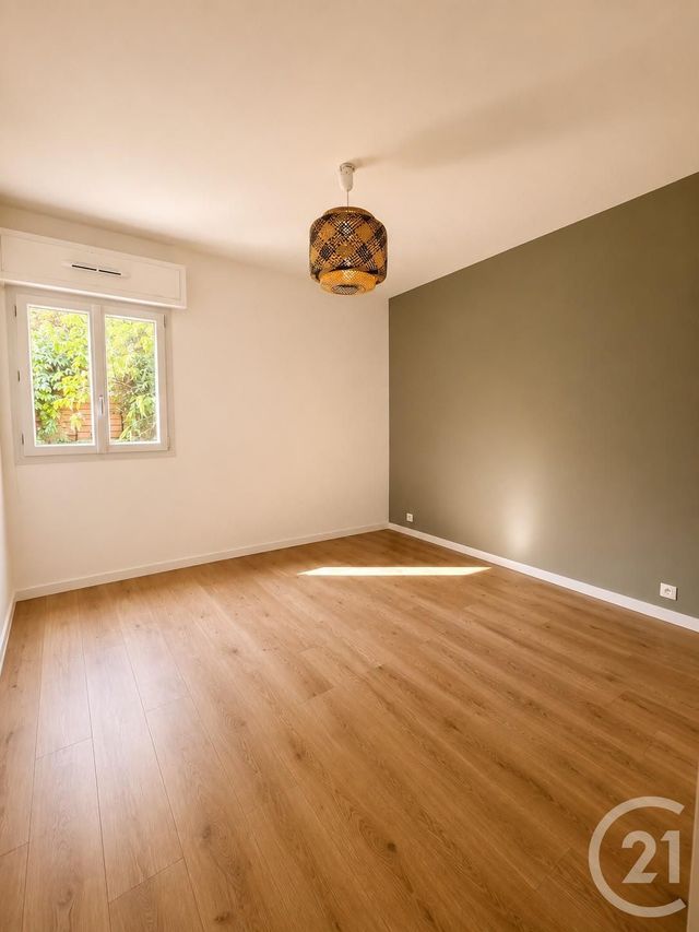 Appartement F3 à vendre - 3 pièces - 56.0 m2 - VENCE - 06 - PROVENCE-ALPES-COTE-D-AZUR - Century 21 Mas D'Azur