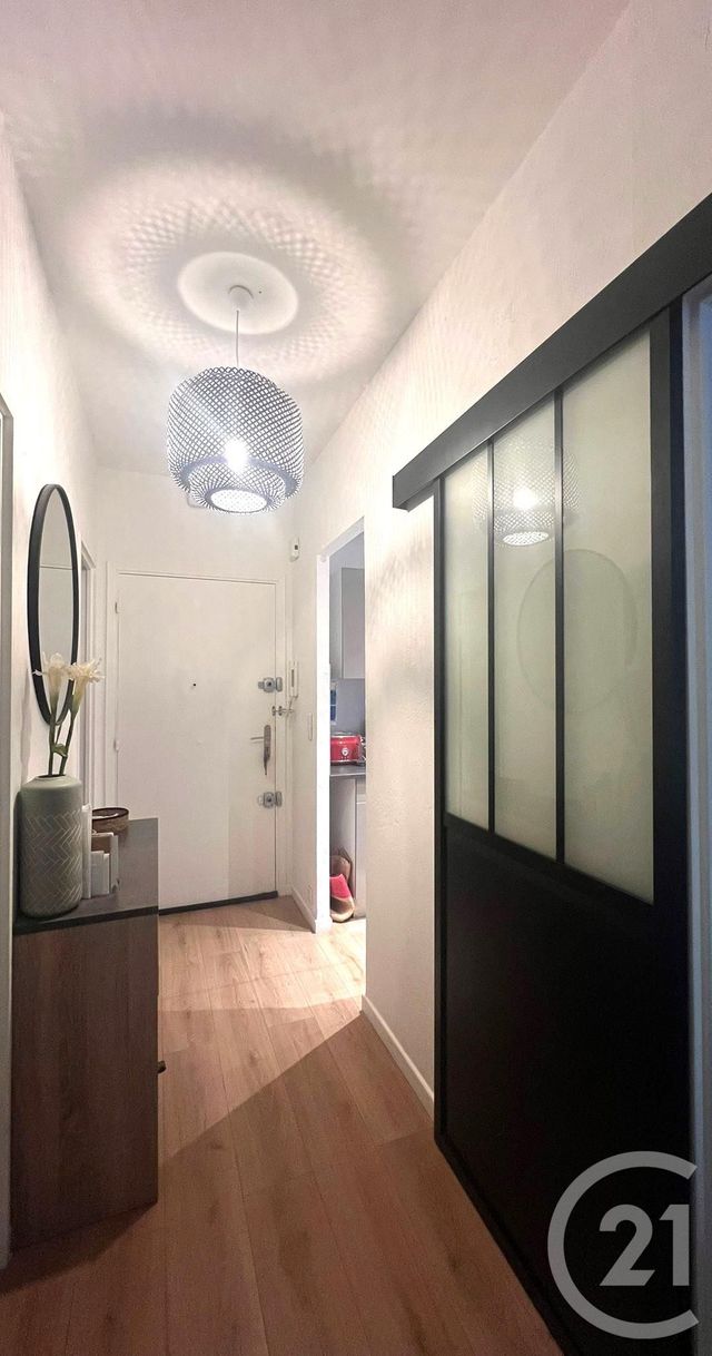 Appartement F3 à vendre - 3 pièces - 56.0 m2 - VENCE - 06 - PROVENCE-ALPES-COTE-D-AZUR - Century 21 Mas D'Azur