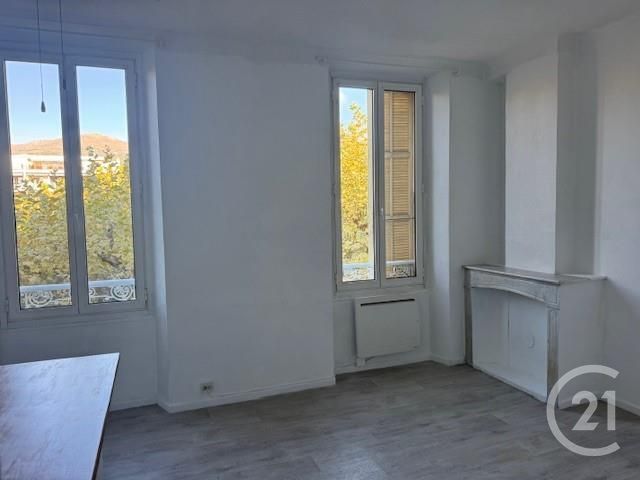 Appartement F2 à louer - 2 pièces - 29.0 m2 - VENCE - 06 - PROVENCE-ALPES-COTE-D-AZUR - Century 21 Mas D'Azur