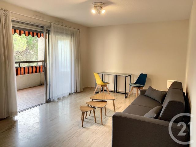 Afficher la photo en grand Appartement F1 à louer - 1 pièce - 33.5 m2 - VENCE - 06 - PROVENCE-ALPES-COTE-D-AZUR - Century 21 Mas D'Azur