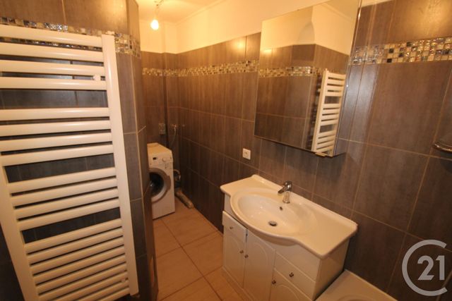 Appartement F5 à vendre - 5 pièces - 84.2 m2 - VENCE - 06 - PROVENCE-ALPES-COTE-D-AZUR - Century 21 Mas D'Azur