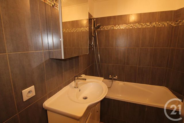 Appartement F5 à vendre - 5 pièces - 84.2 m2 - VENCE - 06 - PROVENCE-ALPES-COTE-D-AZUR - Century 21 Mas D'Azur