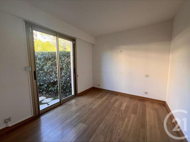 Afficher la photo en grand Appartement à vendre - 3 pièces - 72.77 m2 - VENCE - 06 - PROVENCE-ALPES-COTE-D-AZUR - Century 21 Mas D'Azur