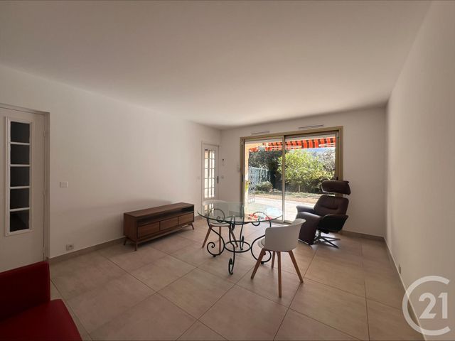 Afficher la photo en grand Appartement à vendre - 3 pièces - 72.77 m2 - VENCE - 06 - PROVENCE-ALPES-COTE-D-AZUR - Century 21 Mas D'Azur