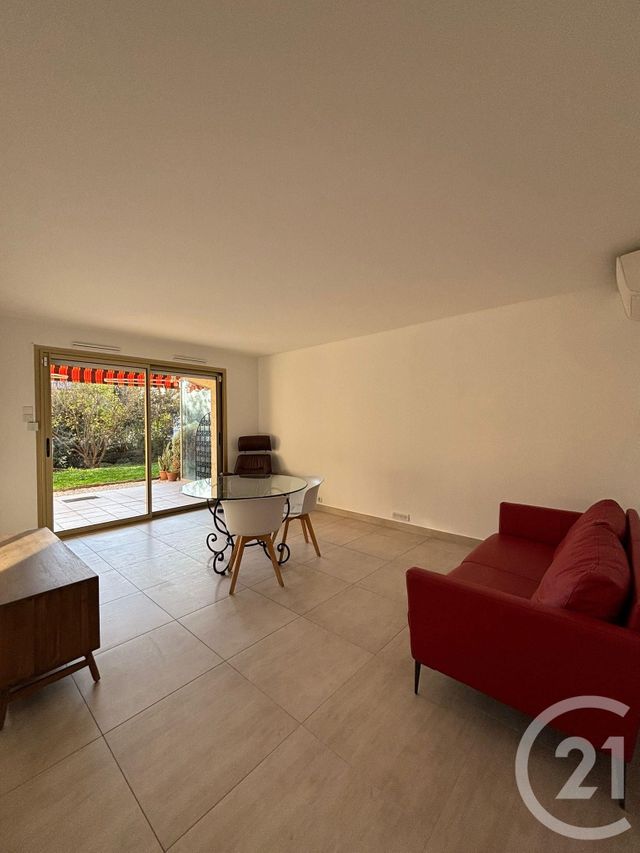 Appartement à vendre - 3 pièces - 72.77 m2 - VENCE - 06 - PROVENCE-ALPES-COTE-D-AZUR - Century 21 Mas D'Azur