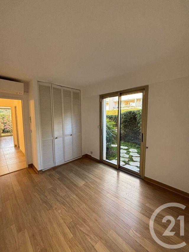 Appartement à vendre - 3 pièces - 72.77 m2 - VENCE - 06 - PROVENCE-ALPES-COTE-D-AZUR - Century 21 Mas D'Azur