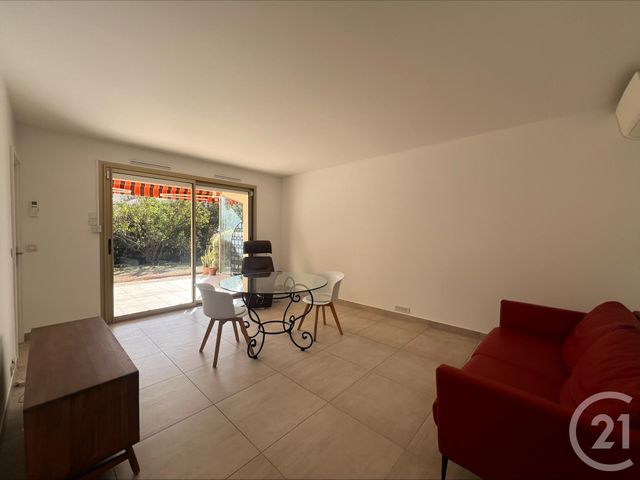 Afficher la photo en grand Appartement à vendre - 3 pièces - 72.77 m2 - VENCE - 06 - PROVENCE-ALPES-COTE-D-AZUR - Century 21 Mas D'Azur