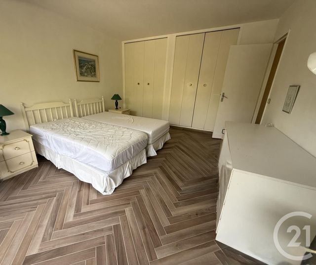 Appartement F3 à vendre - 3 pièces - 81.16 m2 - VENCE - 06 - PROVENCE-ALPES-COTE-D-AZUR - Century 21 Mas D'Azur