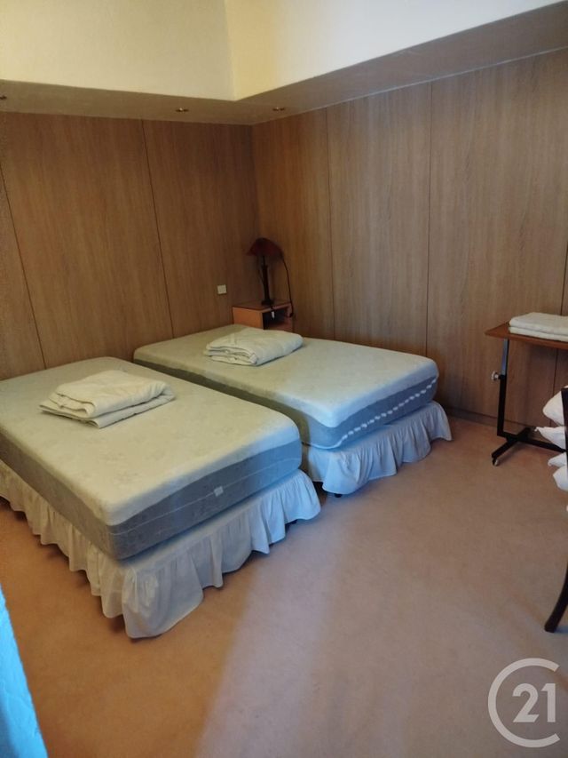 Appartement F3 à vendre - 3 pièces - 81.16 m2 - VENCE - 06 - PROVENCE-ALPES-COTE-D-AZUR - Century 21 Mas D'Azur