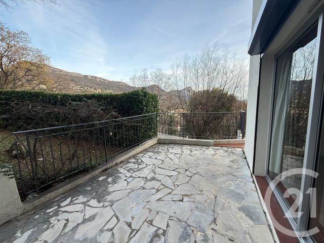 Appartement F3 à vendre - 3 pièces - 81.16 m2 - VENCE - 06 - PROVENCE-ALPES-COTE-D-AZUR - Century 21 Mas D'Azur