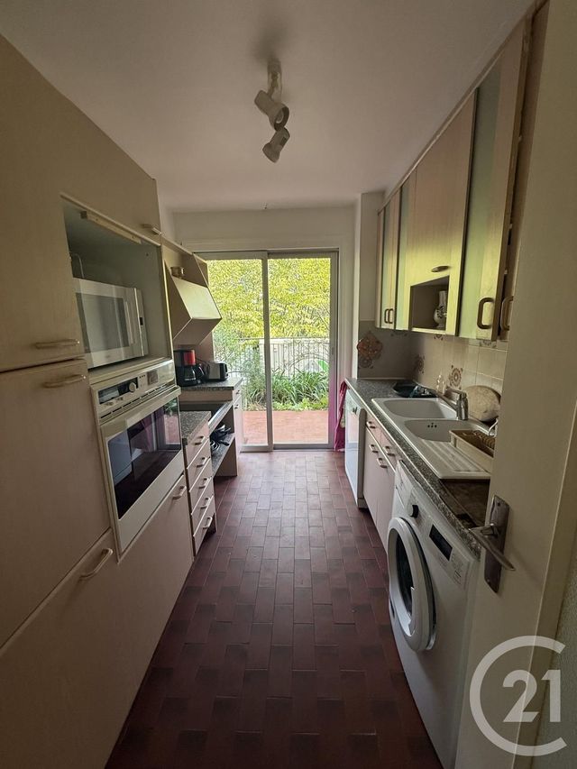 Appartement F3 à vendre - 3 pièces - 81.16 m2 - VENCE - 06 - PROVENCE-ALPES-COTE-D-AZUR - Century 21 Mas D'Azur