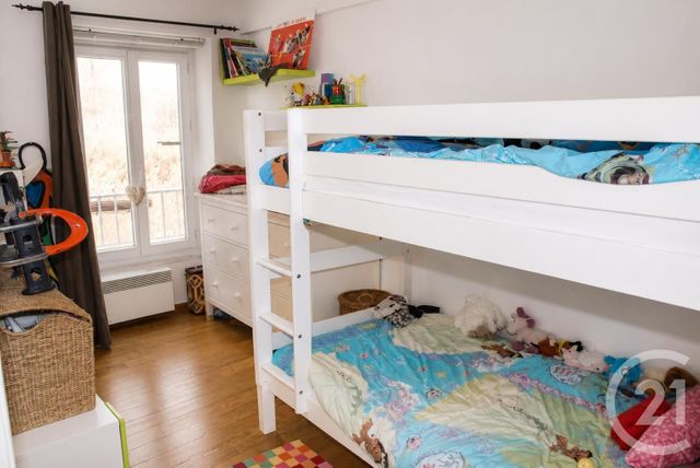 Appartement à vendre - 3 pièces - 60.0 m2 - VENCE - 06 - PROVENCE-ALPES-COTE-D-AZUR - Century 21 Mas D'Azur