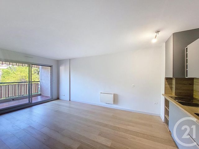 Appartement F2 à vendre - 2 pièces - 46.6 m2 - VENCE - 06 - PROVENCE-ALPES-COTE-D-AZUR - Century 21 Mas D'Azur