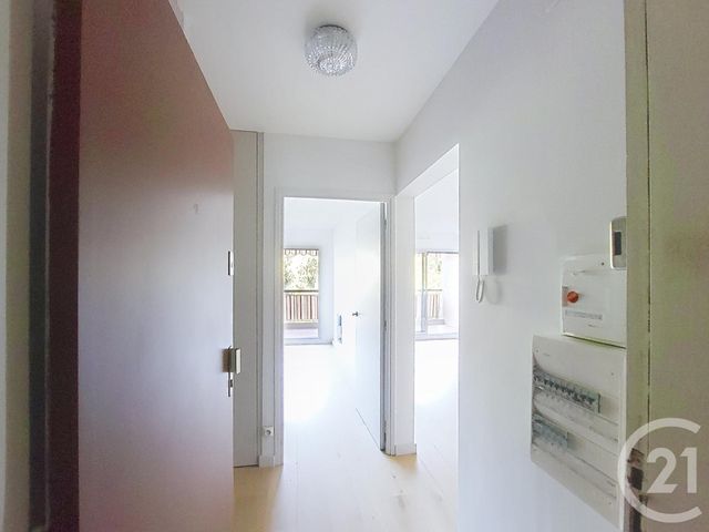 Appartement F2 à vendre - 2 pièces - 46.6 m2 - VENCE - 06 - PROVENCE-ALPES-COTE-D-AZUR - Century 21 Mas D'Azur