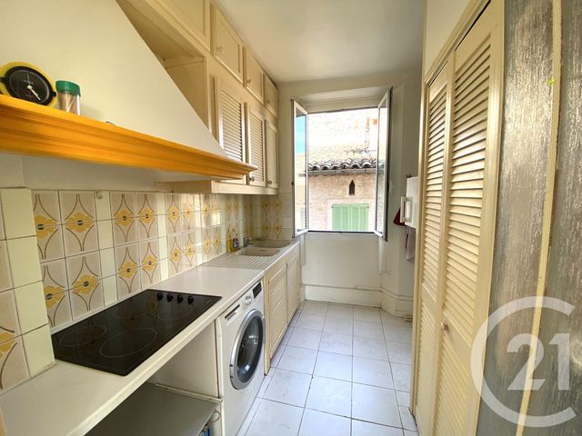Appartement Studio à vendre - 1 pièce - 28.7 m2 - VENCE - 06 - PROVENCE-ALPES-COTE-D-AZUR - Century 21 Mas D'Azur