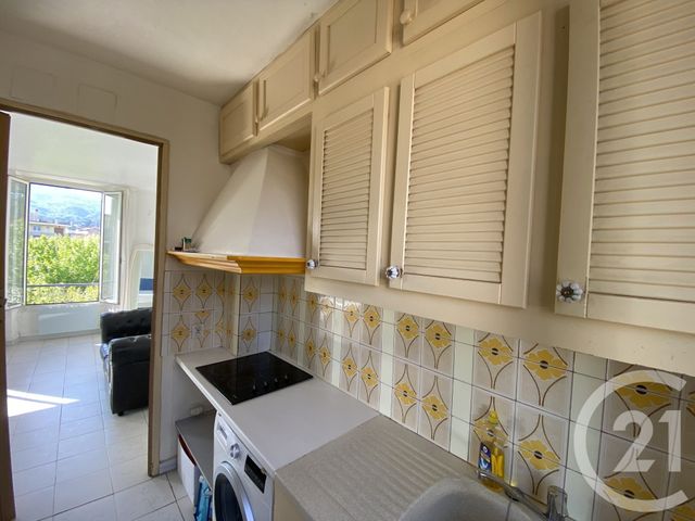 Appartement Studio à vendre - 1 pièce - 28.7 m2 - VENCE - 06 - PROVENCE-ALPES-COTE-D-AZUR - Century 21 Mas D'Azur