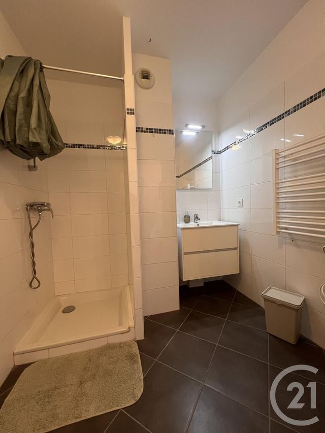 Appartement F2 à vendre - 2 pièces - 38.72 m2 - NICE - 06 - PROVENCE-ALPES-COTE-D-AZUR - Century 21 Mas D'Azur