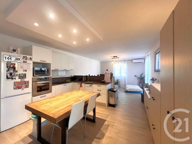 Appartement à vendre - 3 pièces - 70.1 m2 - VENCE - 06 - PROVENCE-ALPES-COTE-D-AZUR - Century 21 Mas D'Azur