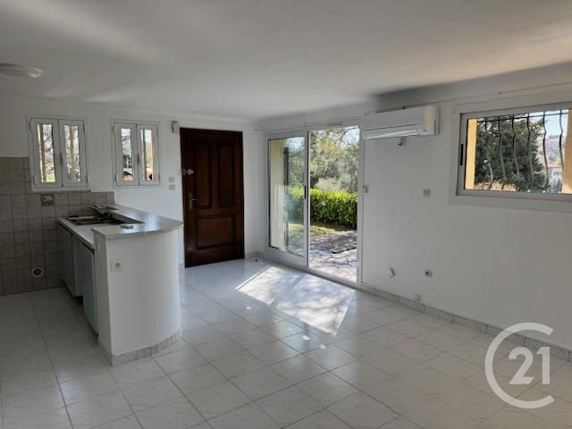 Appartement à louer - 3 pièces - 68.88 m2 - VENCE - 06 - PROVENCE-ALPES-COTE-D-AZUR - Century 21 Mas D'Azur