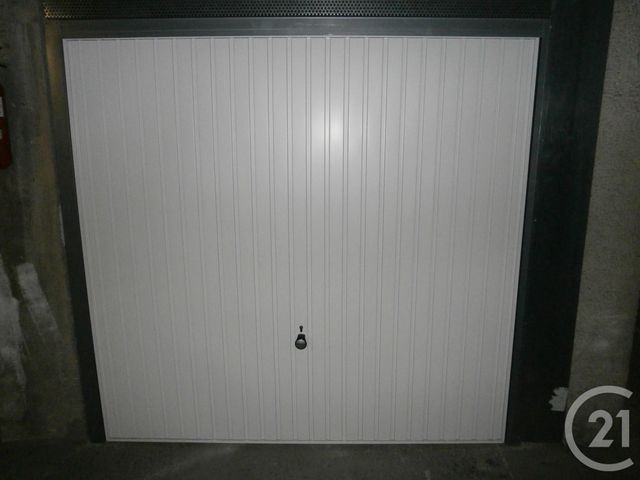 parking à louer - 12.0 m2 - VENCE - 06 - PROVENCE-ALPES-COTE-D-AZUR - Century 21 Mas D'Azur