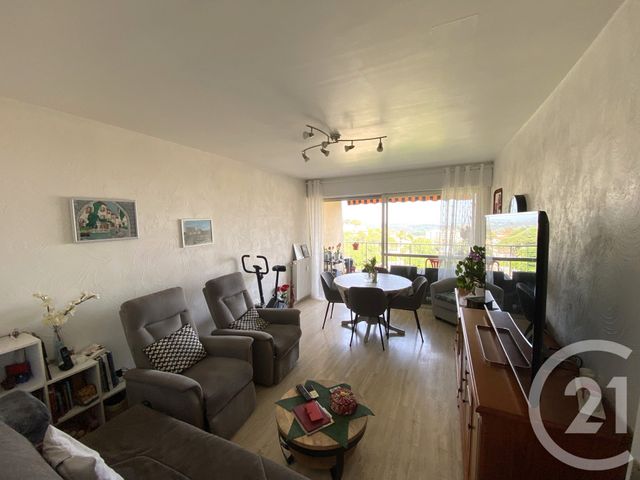 Appartement F2 à vendre - 2 pièces - 51.0 m2 - VENCE - 06 - PROVENCE-ALPES-COTE-D-AZUR - Century 21 Mas D'Azur