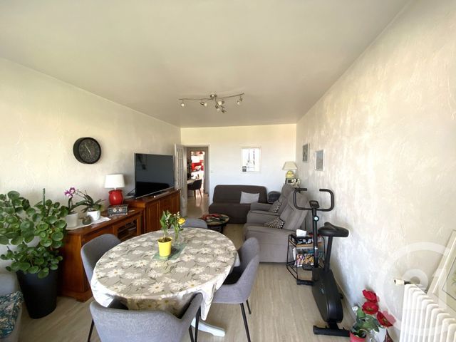 Appartement F2 à vendre - 2 pièces - 51.0 m2 - VENCE - 06 - PROVENCE-ALPES-COTE-D-AZUR - Century 21 Mas D'Azur