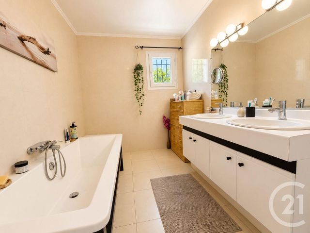 maison à vendre - 3 pièces - 106.35 m2 - COURSEGOULES - 06 - PROVENCE-ALPES-COTE-D-AZUR - Century 21 Mas D'Azur
