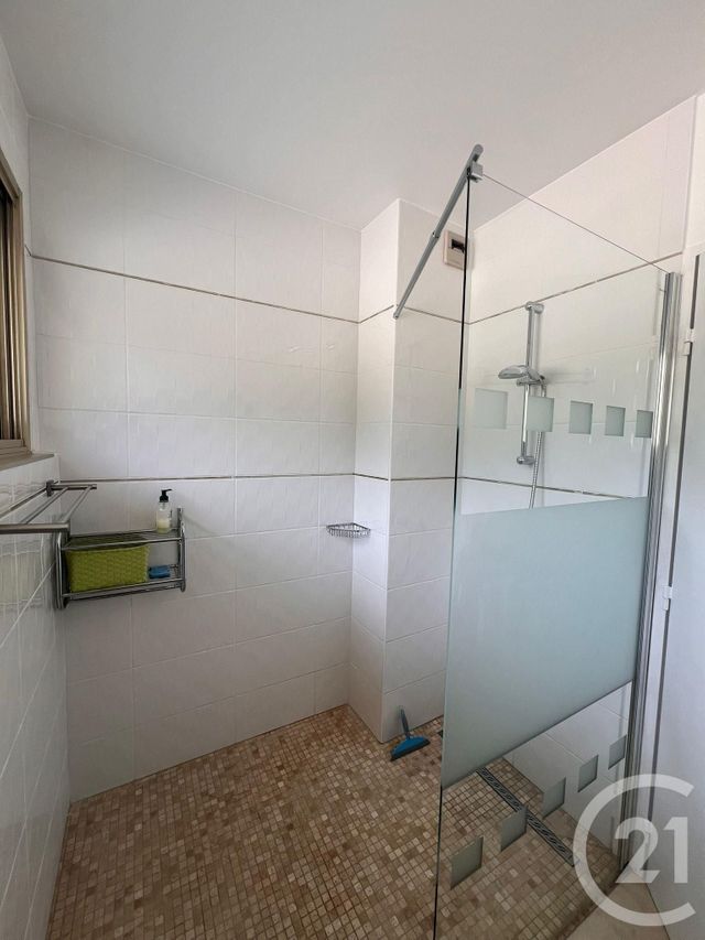 Appartement F2 à louer - 2 pièces - 59.95 m2 - VENCE - 06 - PROVENCE-ALPES-COTE-D-AZUR - Century 21 Mas D'Azur