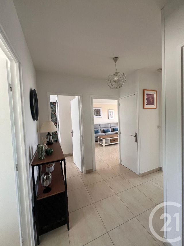 Appartement F2 à louer - 2 pièces - 59.95 m2 - VENCE - 06 - PROVENCE-ALPES-COTE-D-AZUR - Century 21 Mas D'Azur