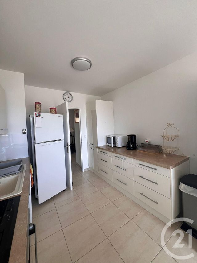 Appartement F2 à louer - 2 pièces - 59.95 m2 - VENCE - 06 - PROVENCE-ALPES-COTE-D-AZUR - Century 21 Mas D'Azur