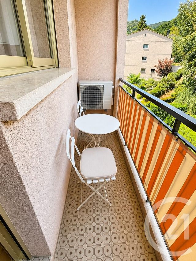 Appartement F2 à louer - 2 pièces - 54.6 m2 - VENCE - 06 - PROVENCE-ALPES-COTE-D-AZUR - Century 21 Mas D'Azur