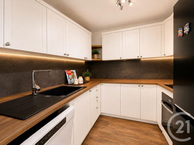 Appartement à vendre - 3 pièces - 59.45 m2 - LE BROC - 06 - PROVENCE-ALPES-COTE-D-AZUR - Century 21 Mas D'Azur