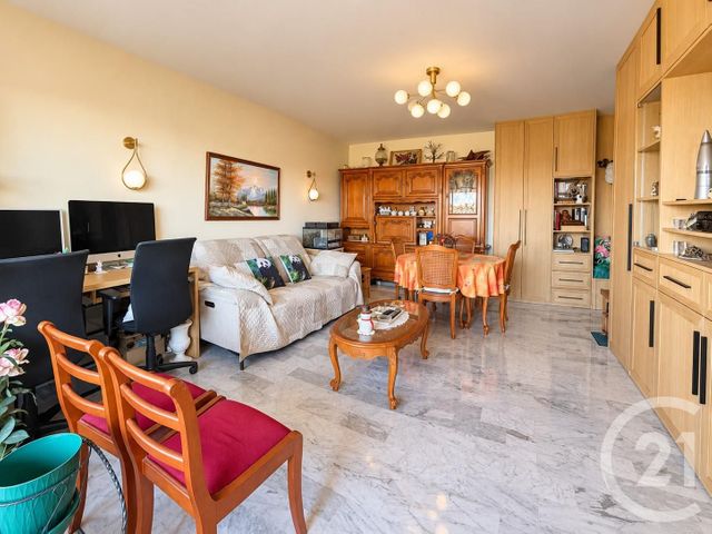 Appartement à vendre - 2 pièces - 59.78 m2 - VENCE - 06 - PROVENCE-ALPES-COTE-D-AZUR - Century 21 Mas D'Azur